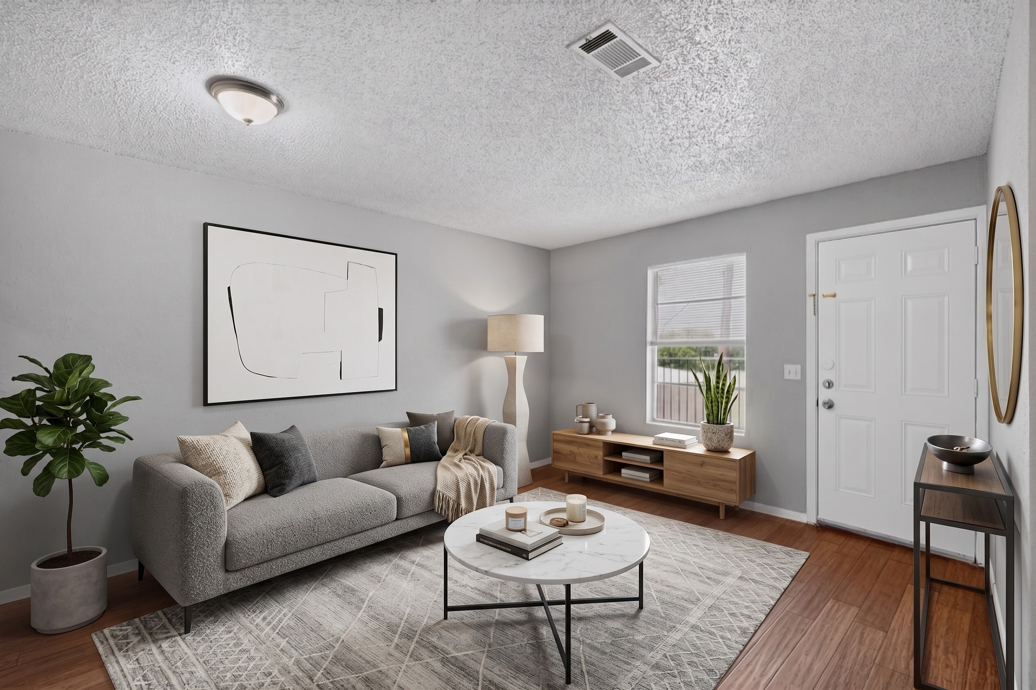 The Hilltop Apartments property and courtyard in Farmersville, Texas